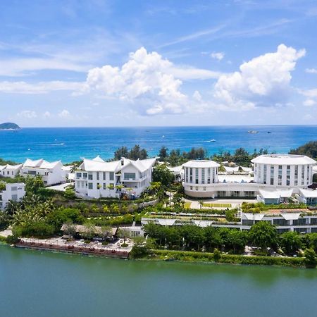 Palace Resort Yalong Bay Sanya Bagian luar foto