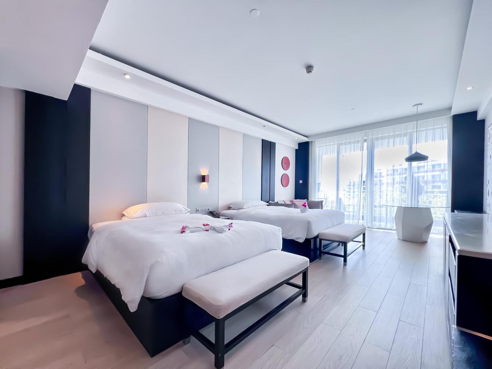 Palace Resort Yalong Bay Sanya Bagian luar foto