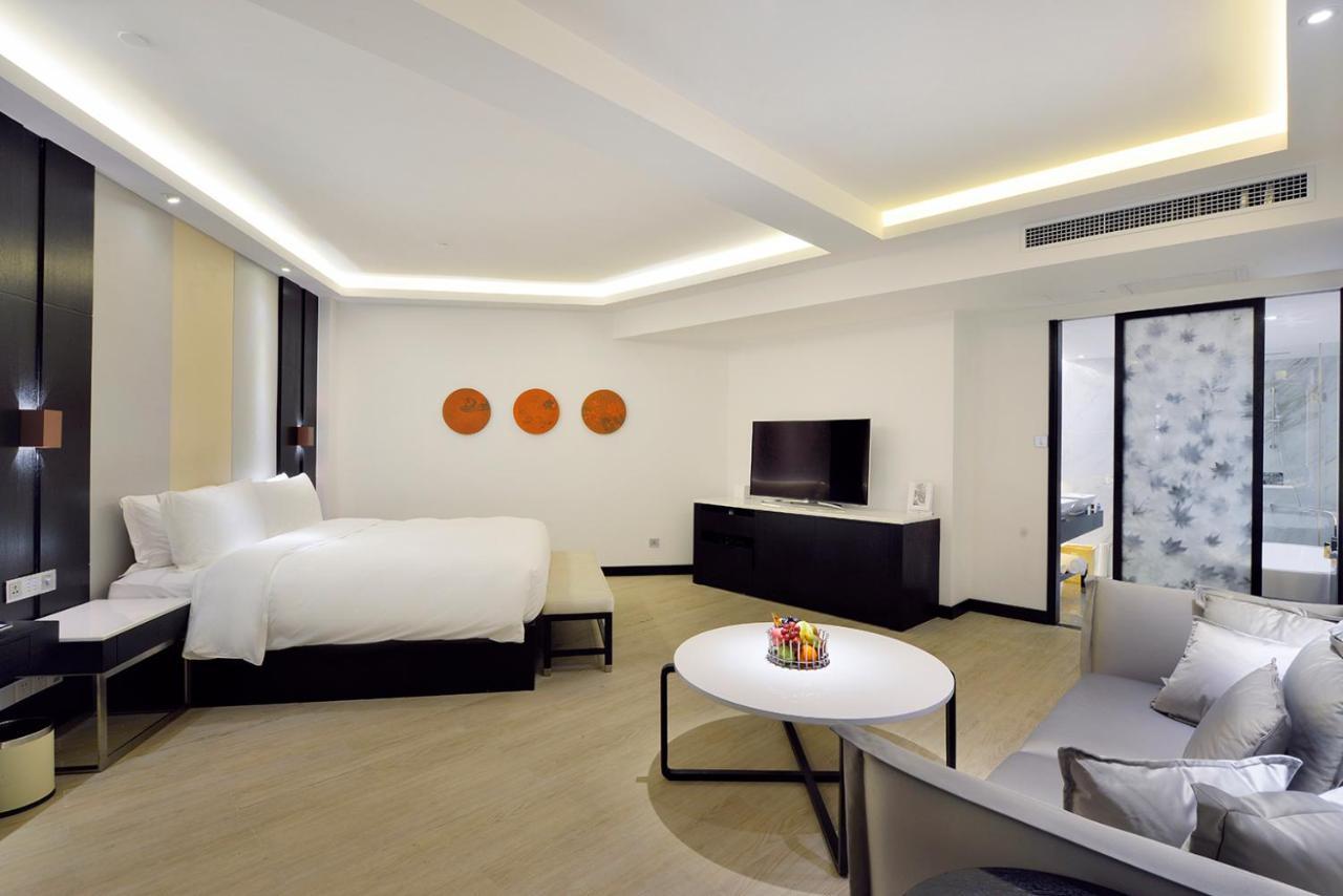 Palace Resort Yalong Bay Sanya Bagian luar foto